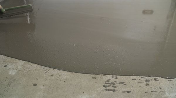 Overlay Installation in Des Moines