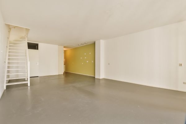 Cost of Basement Floor Tinting in Des Moines